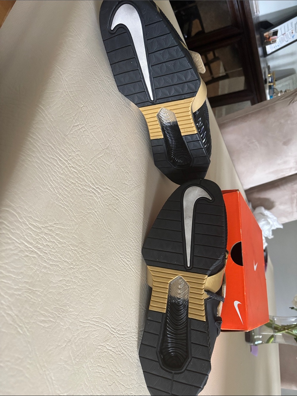 Nike Romaleos 4 Men's Black and Gold size 11 - Picture 5 of 7